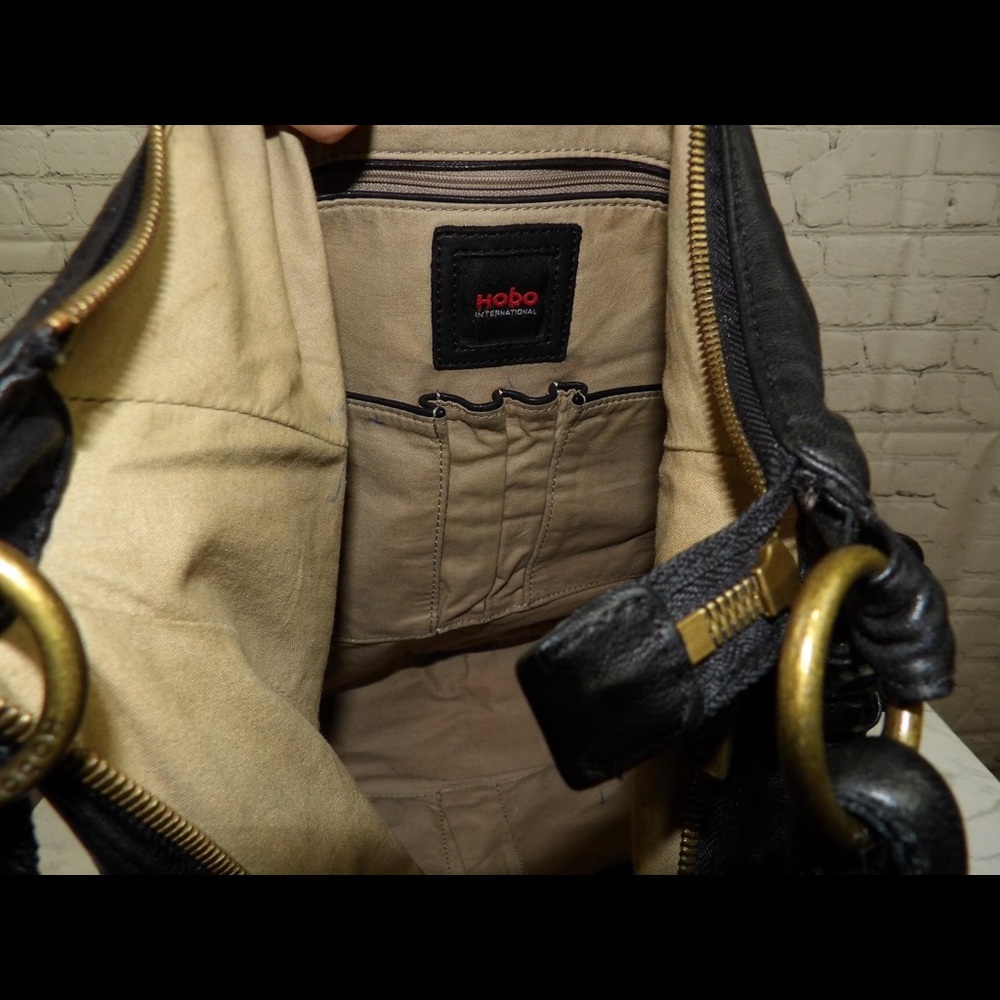 HOBO Black Leather Hobo Shoulder Bag - Picture 7 of 9
